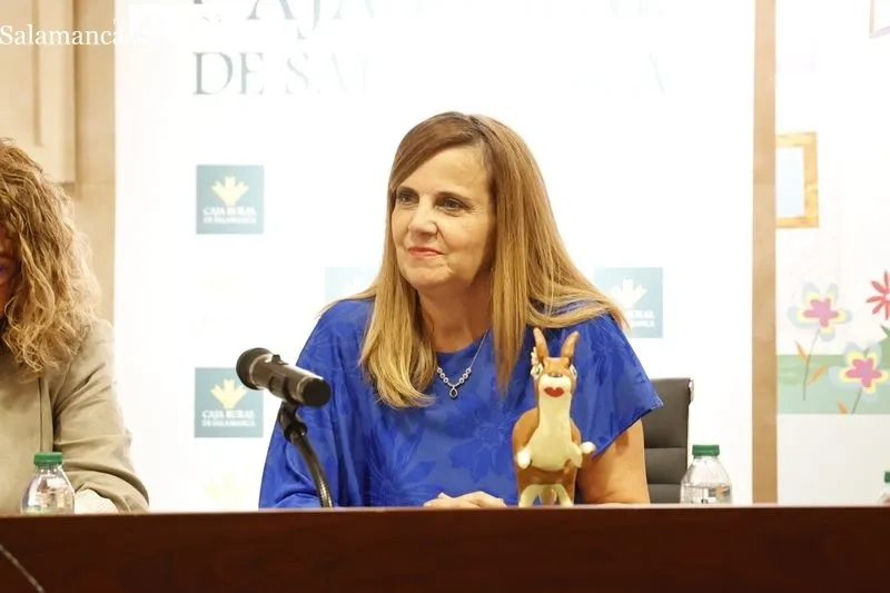 Presentación del libro 'El Bosque de la Economía' de Esther del Brío. Foto de David Sañudo