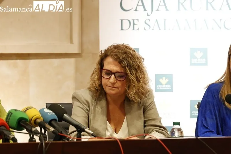 Presentación del libro 'El Bosque de la Economía' de Esther del Brío. Foto de David Sañudo