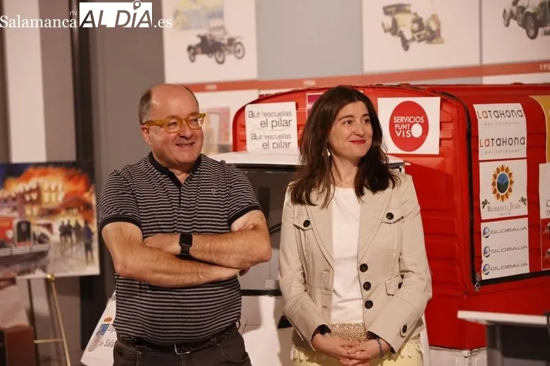 Presentación en el Museo de Automoción de este Raid Solidario de Ciclomotores a favor de Proyecto Hombre Salamanca. Foto de David Sañudo