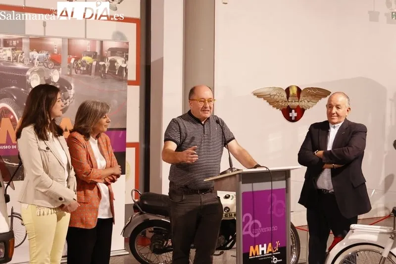 Presentación en el Museo de Automoción de este Raid Solidario de Ciclomotores a favor de Proyecto Hombre Salamanca. Foto de David Sañudo