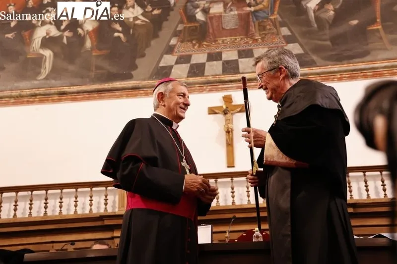 Toma de posesión del nuevo rector de  la Universidad Pontificia de Salamanca (UPSA), Santiago García-Jalón. Foto de David Sañudo