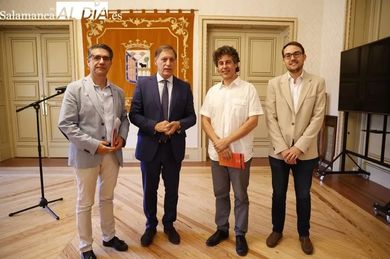 Presentación en el Ayuntamiento del concierto que dará en Salamanca la Orquesta Sinfónica y Coro Radio Televisión Española, que interpretará ‘La verbena de la Paloma’ 