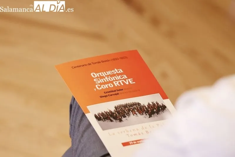Presentación en el Ayuntamiento del concierto que dará en Salamanca la Orquesta Sinfónica y Coro Radio Televisión Española, que interpretará ‘La verbena de la Paloma’ 