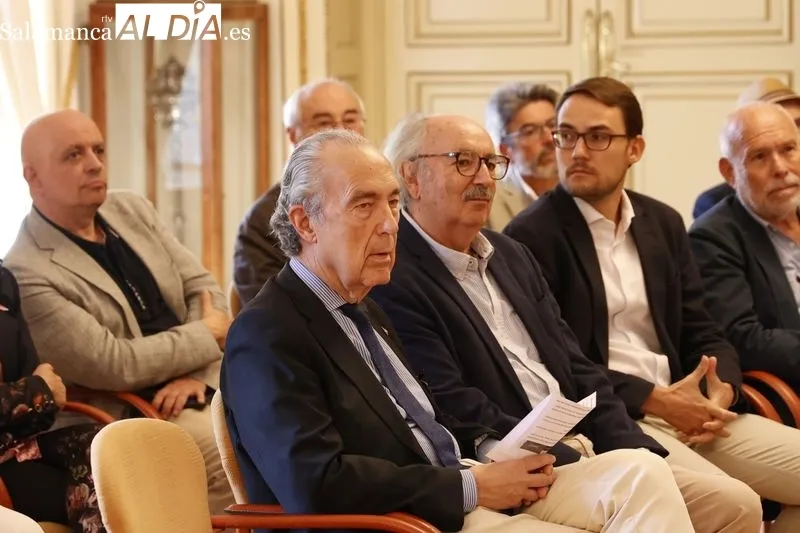 Anuncio del fallo de los jurados de los Premios Ciudad de Salamanca de Poesía y Novela correspondientes a 2023. Fotos de David Sañudo