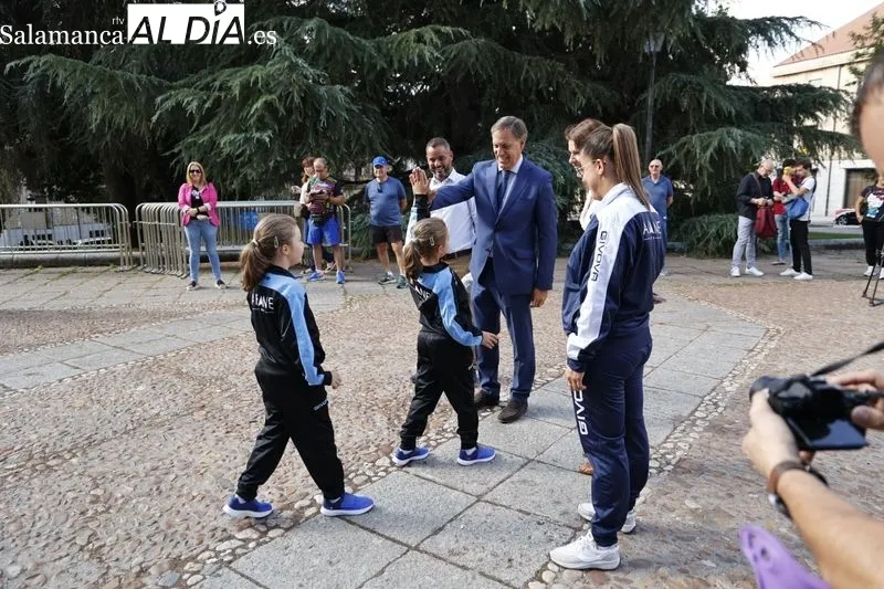 Presentación del Atlético Femenino Ciudad de Salamanca en la plaza Concilio de Trento. Foto de David Sañudo