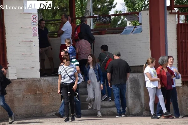 Visitantes en Salamaq durante la mañana de este lunes