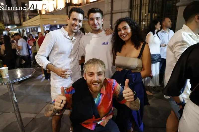 Gran ambiente en las casetas de la Plaza del Mercado | FOTOS: David Sañudo 