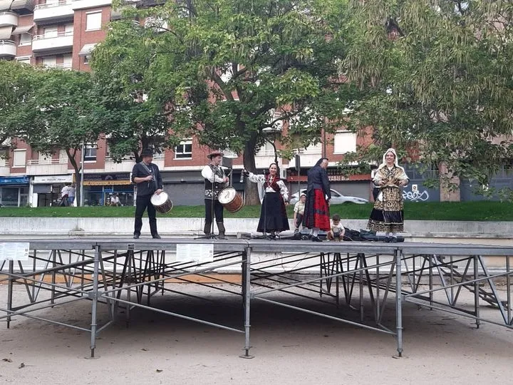 La danza del Vientre y El Mariquelo, protagonistas en el Parque Picasso