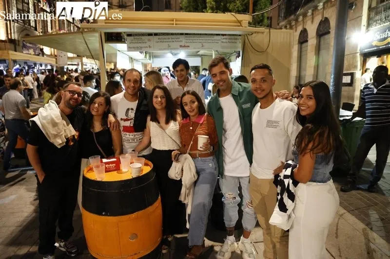 Gran ambiente en las casetas de la Plaza del Mercado | FOTOS: David Sañudo 
