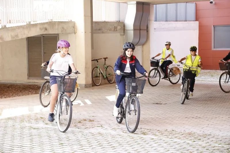 El Ayuntamiento conciencia a los escolares sobre educación vial con talleres en las dependencias de la Policía Local. Foto de David Sañudo