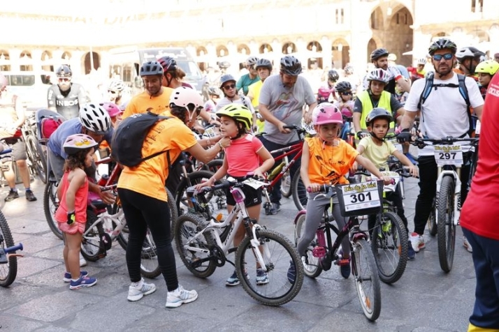 Buen ambiente y público familiar en el Día de la Bici