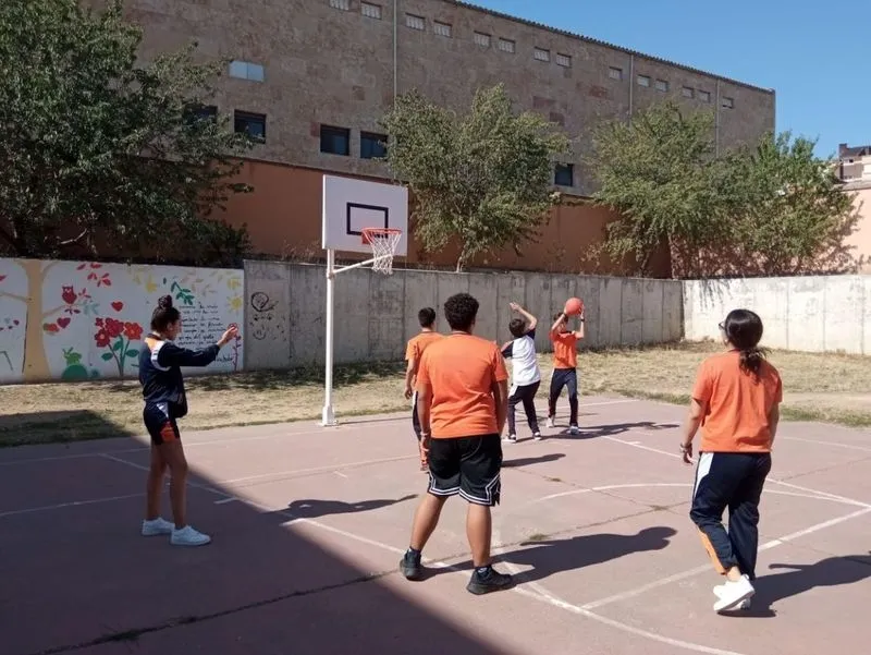 Foto 2 - El colegio Antonio Machado se suma al D&iacute;a Europeo del Deporte Escolar