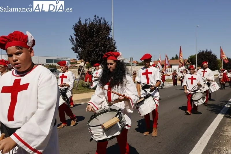 Mercado Renacentista, bailes y danzas en honor a los novios y desfile del Cortejo Real en las X Vísperas Nupciales de Aldeatejada. Fotos: David Sañudo