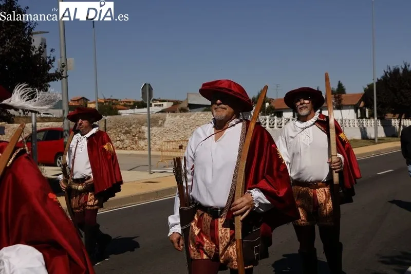 Mercado Renacentista, bailes y danzas en honor a los novios y desfile del Cortejo Real en las X Vísperas Nupciales de Aldeatejada. Fotos: David Sañudo