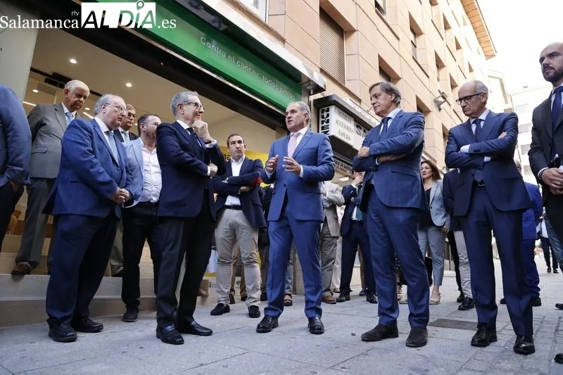 Inauguración de la nueva sede de la AECC de Salamanca. Fotos: David Sañudo