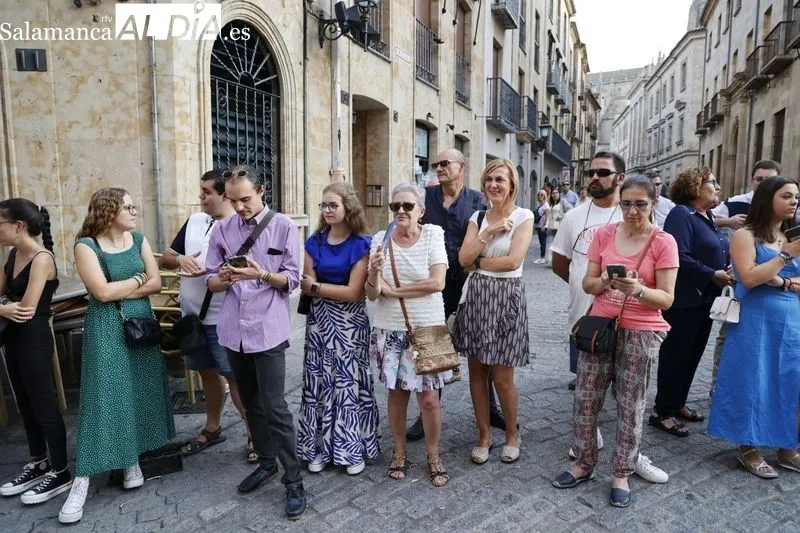 Foto 3 - Nuestro Padre Jes&uacute;s Flagelado sale a la calle para celebrar los 75 a&ntilde;os de la fundaci&oacute;n de la cofrad&iacute;a