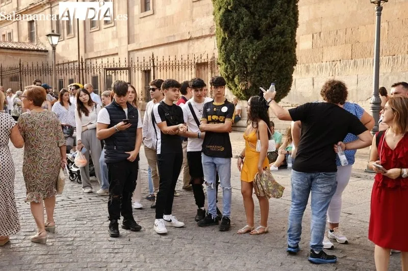 Foto 14 - Nuestro Padre Jes&uacute;s Flagelado sale a la calle para celebrar los 75 a&ntilde;os de la fundaci&oacute;n de la cofrad&iacute;a