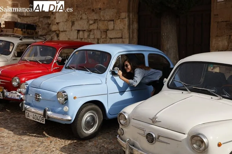 Foto 15 - Un centenar de Seat 600 rugen por las calles de Salamanca
