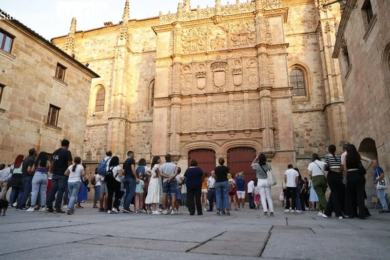 Foto 39 - El centro de la ciudad, en ebullici&oacute;n en este festivo 12 de octubre