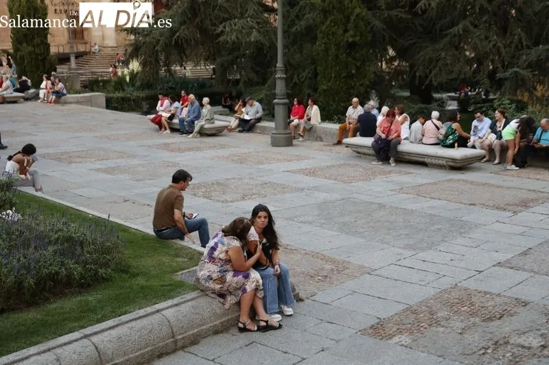 Foto 45 - El centro de la ciudad, en ebullici&oacute;n en este festivo 12 de octubre