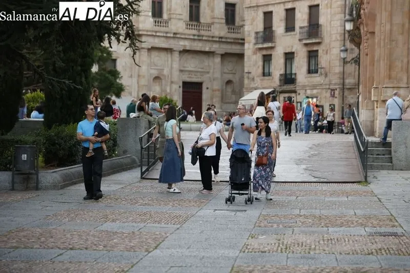 Foto 49 - El centro de la ciudad, en ebullici&oacute;n en este festivo 12 de octubre