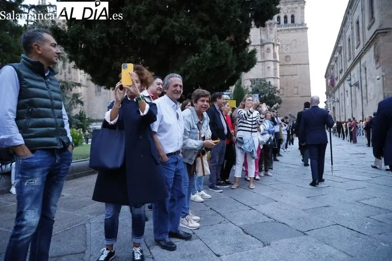 Procesión de la Virgen del Rosario por Salamanca. Fotos: David Sañudo