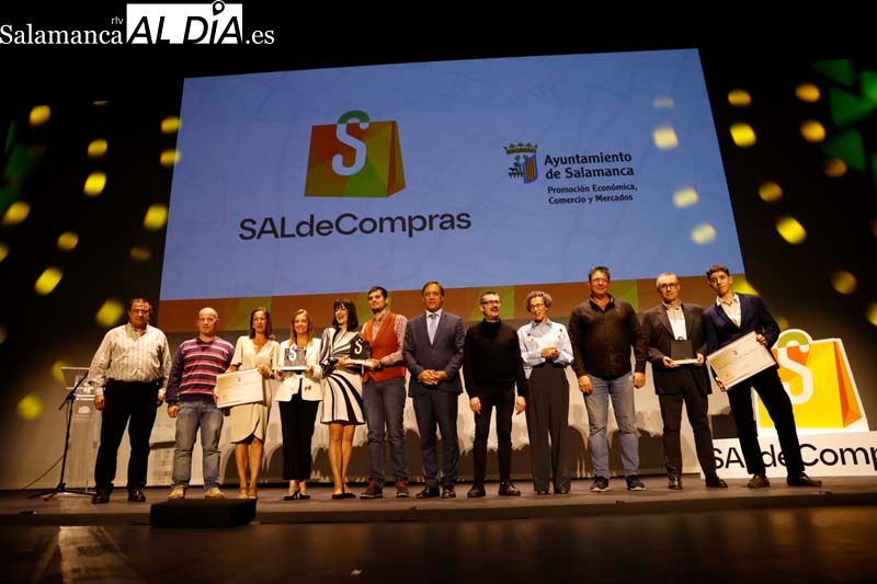 Salamanca reconoce a los comerciantes en la I Gala del Comercio Salmantino