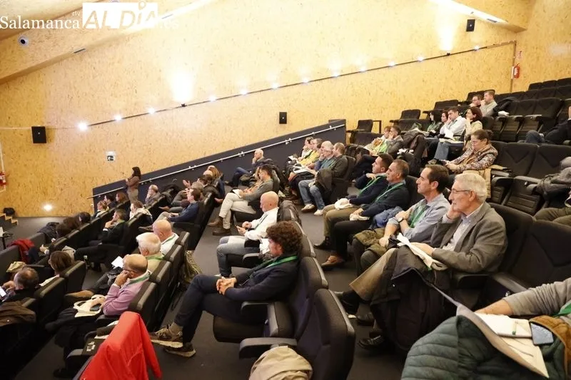 Apertura del seminario EDUSI TORMES  ‘Salamanca conecta con su río’ en el CMI Julián Sánchez 'El Charro'. Fotos: David Sañudo