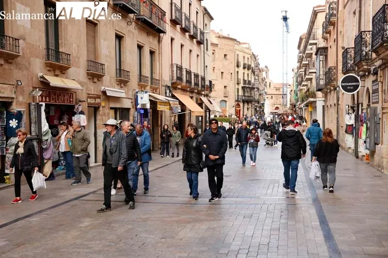 Ambiente en el centro de Salamanca este sábado | FOTOS: David Sañudo 