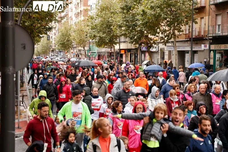 Más de 3.000 personas participan en la XIV edición de la Carrera de los Mil Pasos | FOTOS: David Sañudo 