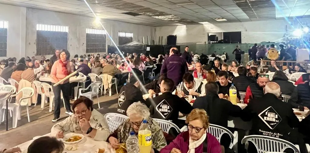La cofradía de Jesús Nazareno organizaba una paellada de hermandad