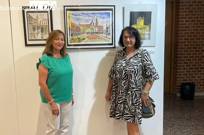 Paqui González del Castillo ha presentado su exposición de lienzos y retratos en el CDS 