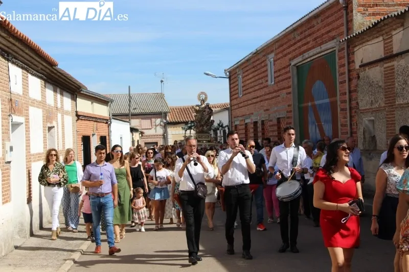 Ragama acompañaba a su patrona, Nuestra Señora del Rosario, en su día grande