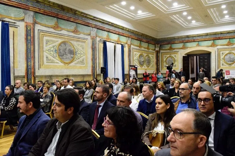 Foto 4 - Cruz Roja Salamanca reconoce a m&aacute;s de 40 empresas su compromiso de dar oportunidades laborales a personas en desventaja social