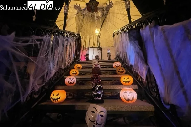Foto 3 - Una noche de Halloween multitudinaria y 'terror&iacute;ficamente divertida' en Pe&ntilde;aranda