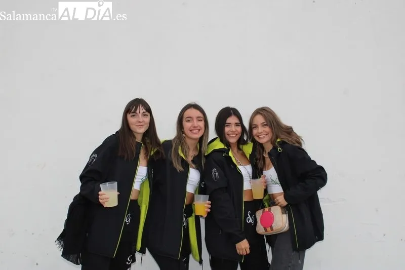 Foto 2 - Las pe&ntilde;as de Alba de Tormes dan el pistoletazo de salida a sus fiestas patronales