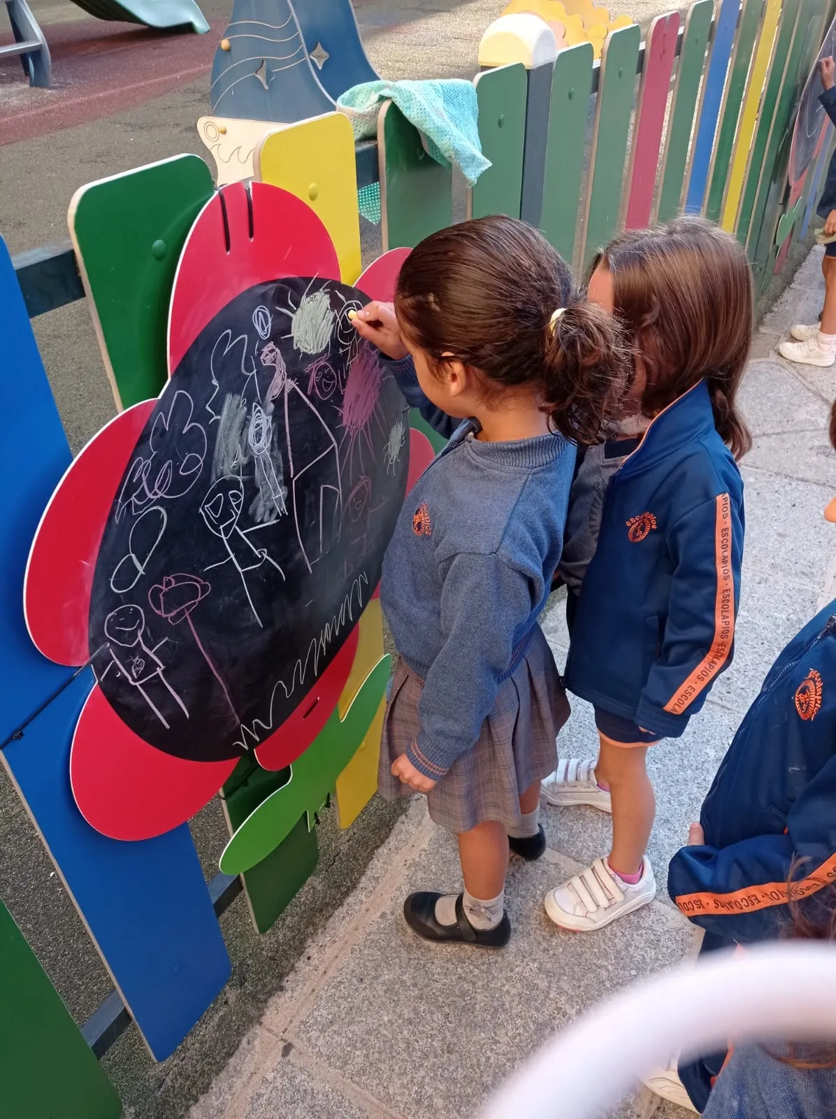 Foto 7 - El Colegio Calasanz apuesta por los patios activos en sus instalaciones
