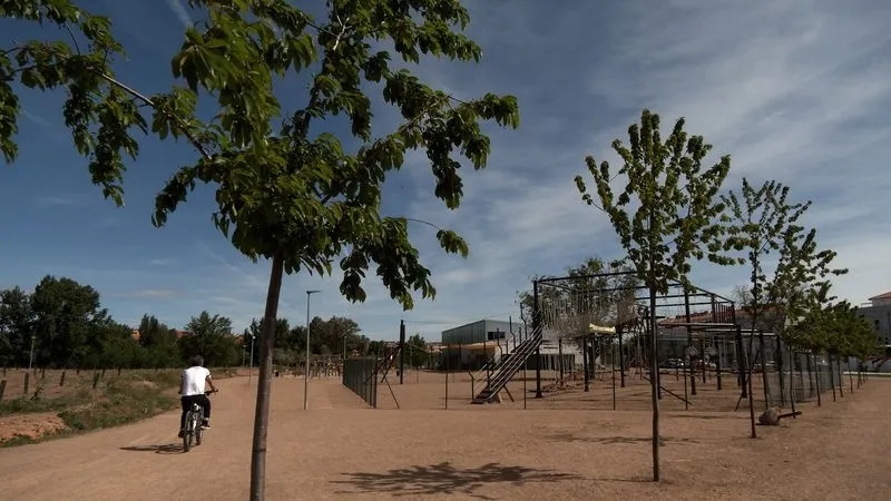 El Ayuntamiento de Salamanca ha transformado más 28 hectáreas sin ordenación entre Salas Bajas y El Marín en zonas de corredor ambiental y paseos peatonales