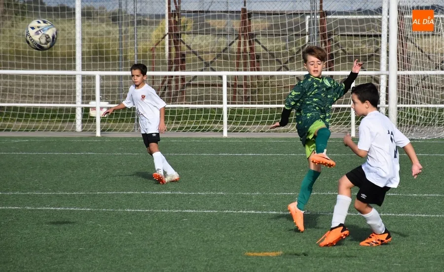 Foto 3 - #M [28-29 OCT] El Benjam&iacute;n del Ciudad Rodrigo suma su primer punto tras lograr igualar 5 desventajas