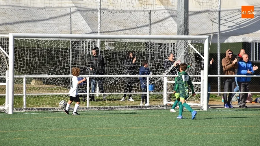 Foto 7 - #M [28-29 OCT] El Benjam&iacute;n del Ciudad Rodrigo suma su primer punto tras lograr igualar 5 desventajas