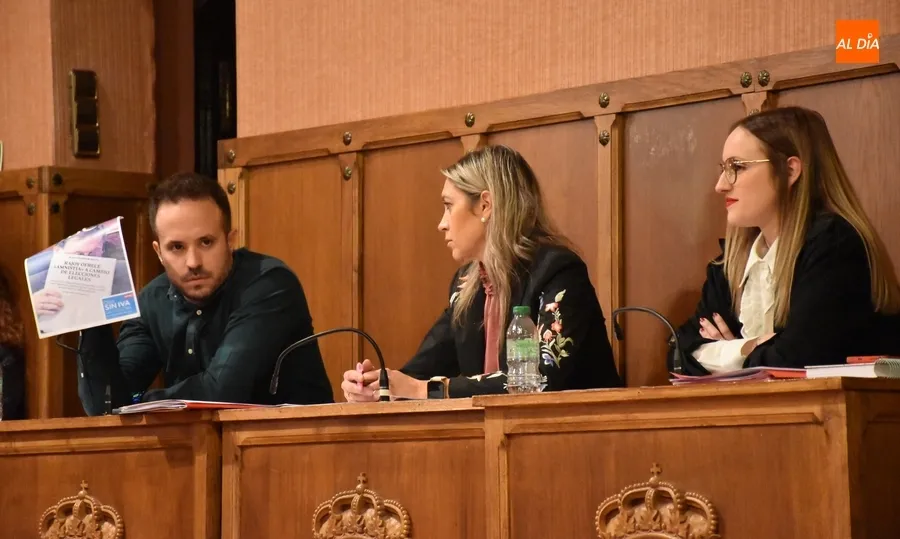 Foto 10 - El PP aprueba en solitario una subida generalizada de impuestos y tasas para el a&ntilde;o 2024