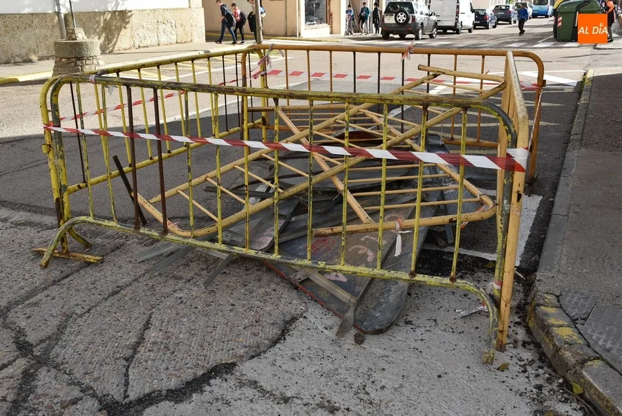 Foto 2 - El asfaltado de la Avenida de B&eacute;jar se reanudar&aacute; en principio el jueves
