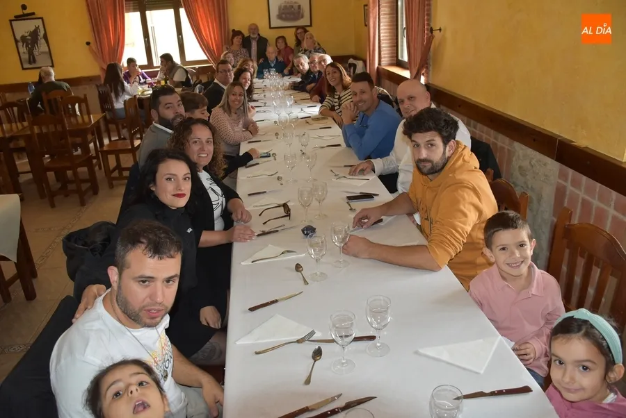 Foto 3 - Pelegr&iacute;n S&aacute;nchez Mor&aacute;n celebra sus 100 a&ntilde;os rodeado de toda su familia