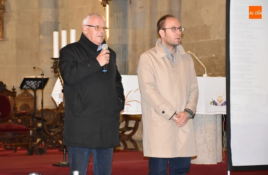 Foto 2 - En torno a 120 personas asisten al concierto de Jes&uacute;s Sampedro en la Catedral