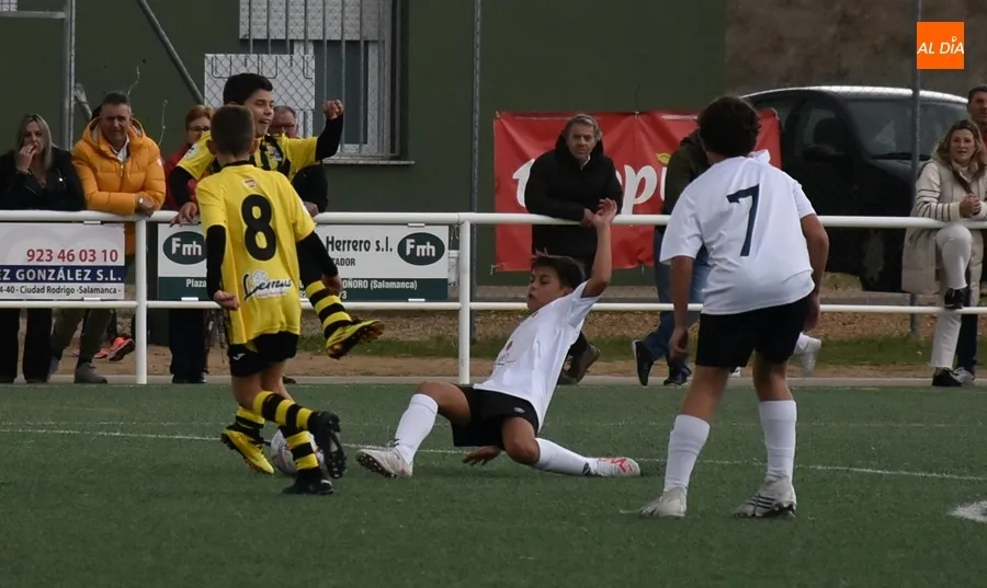 Foto 2 - #M [21-22 OCT] El Alev&iacute;n A del Ciudad Rodrigo se resarce con una goleada de la semana previa