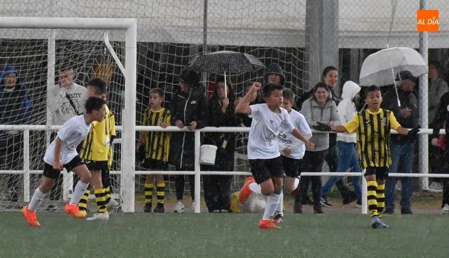 Foto 9 - #M [21-22 OCT] El Alev&iacute;n A del Ciudad Rodrigo se resarce con una goleada de la semana previa