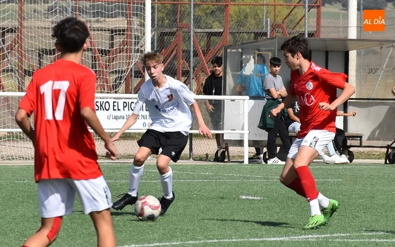 Foto 8 - #M [7-8 OCT] C&oacute;modo arranque liguero del Alev&iacute;n B del Ciudad Rodrigo ante el Ribert C