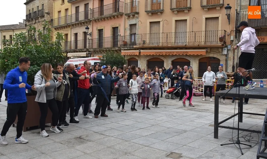 Foto 7 - Cerca de 200 personas toman parte en el regreso de la Marcha Asprodes