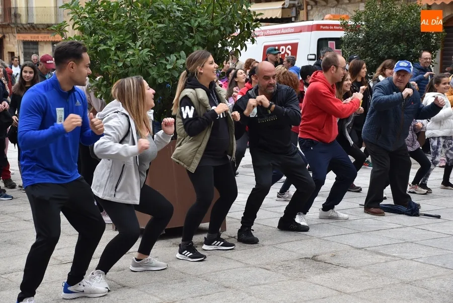 Foto 9 - Cerca de 200 personas toman parte en el regreso de la Marcha Asprodes