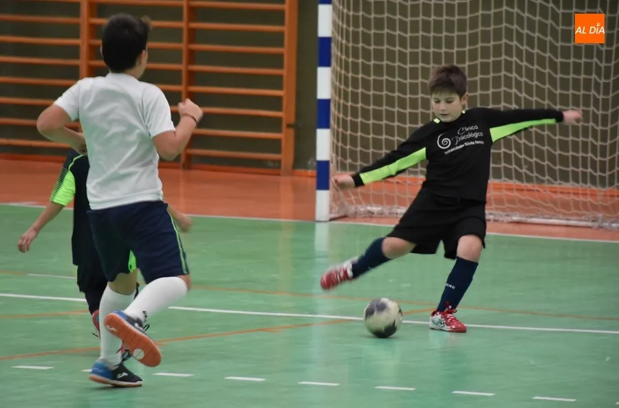 Foto 4 - El III Columnas sube el tel&oacute;n de su novedosa Liga Benjam&iacute;n